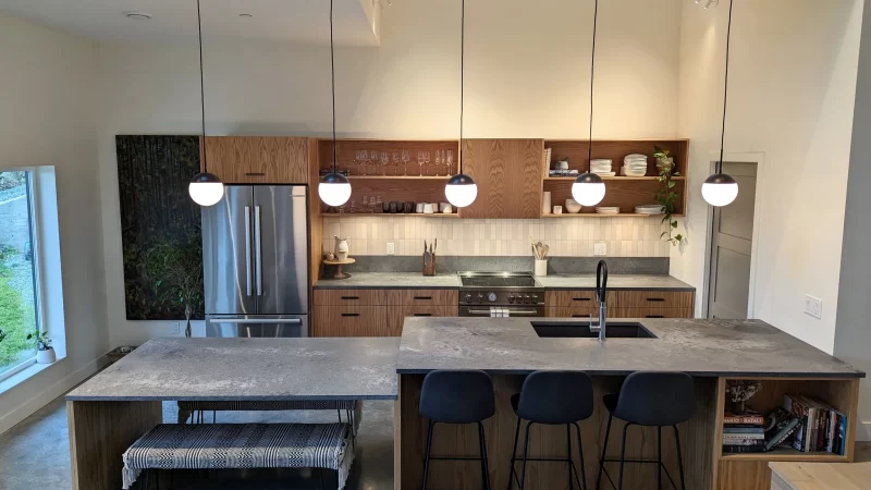 PXL_20240131_233923409